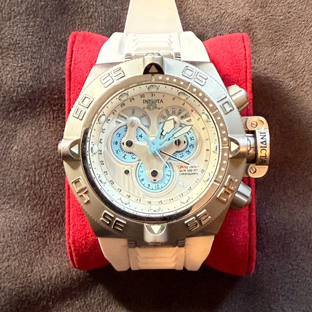 Invicta Subaqua Noma IV Arctic Swiss Chronograph LE Men’s Watch (Model 24098)